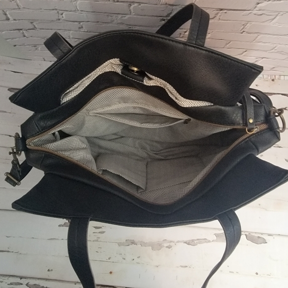 Black Faux Leather Bag - Picture 3 of 8